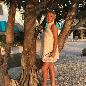 Meet your Posher, Cathy